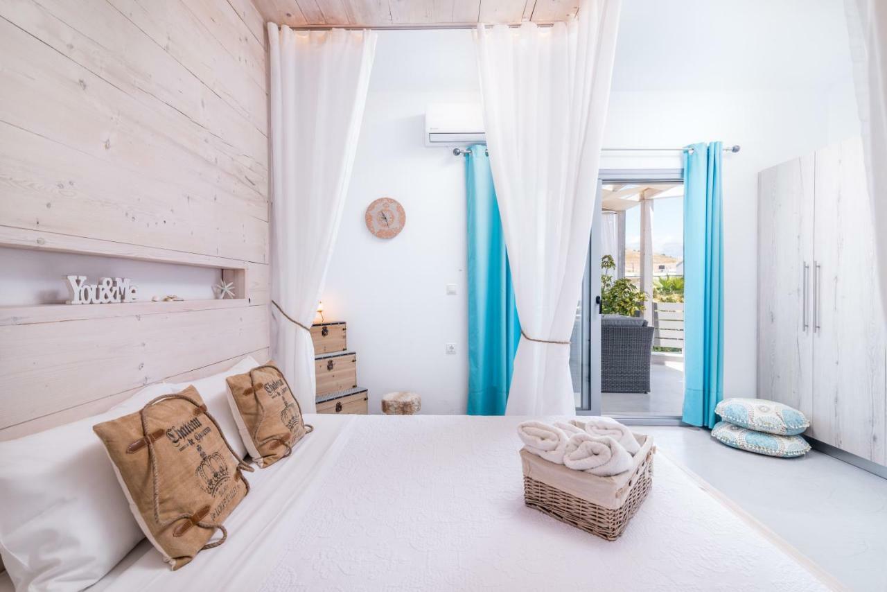 Villa Iceberg Kalamaki  Buitenkant foto